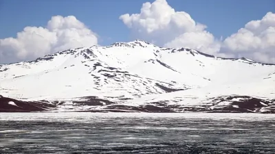 Ağrı’da bahar takvimi adeta tersine döndü. Türkiye’nin birçok kentinde sıcaklıklar