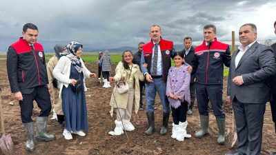 Ağrı’da tarımsal üretimi çeşitlendirmek ve yerel ekonomiyi canlandırmak amacıyla yürütülen