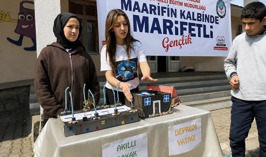 Ağrı’nın Hamur ilçesine bağlı Seyithanbey köyünde gerçekleştirilen “Maarifin Kalbinde Marifetli