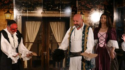 Patnos'ta düzenlenen tiyatro etkinliği, sanatseverlere unutulmaz bir gece yaşattı. Ağrı