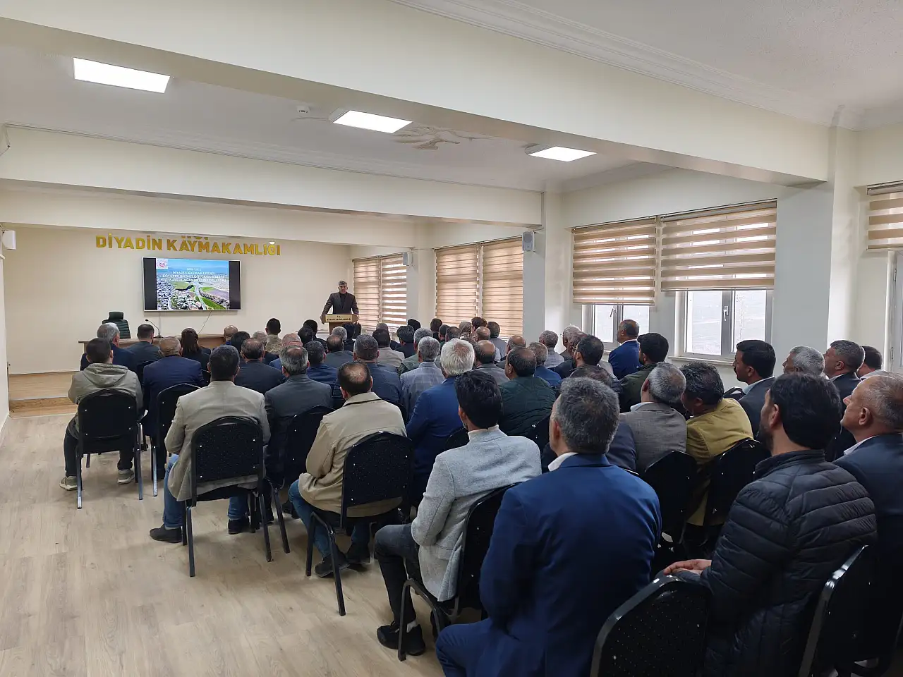Diyadin’de bugün sadece bir toplantı yapılmadı; Diyadin’in köylerini birer modern