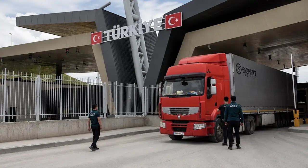 Türkiye’nin Asya’ya açılan en stratejik ticaret kapılarından biri olan Gürbulak