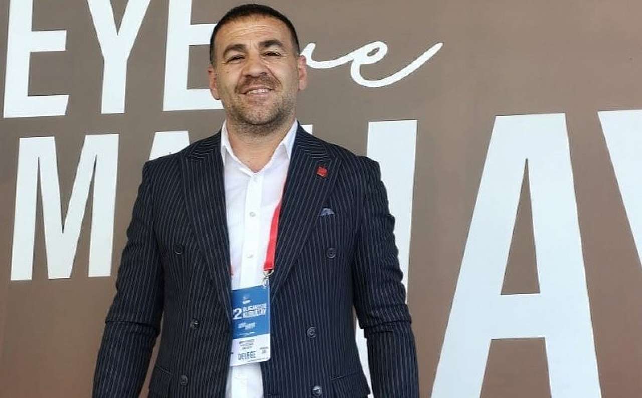 Türkiye’nin ana muhalefet partisi bünyesinde gerçekleştirilen olağan kurultay süreçlerinin ardından,