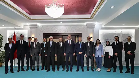 Ağrı’da, Türkiye ile İran arasındaki ekonomik ilişkilerin en kritik geçiş